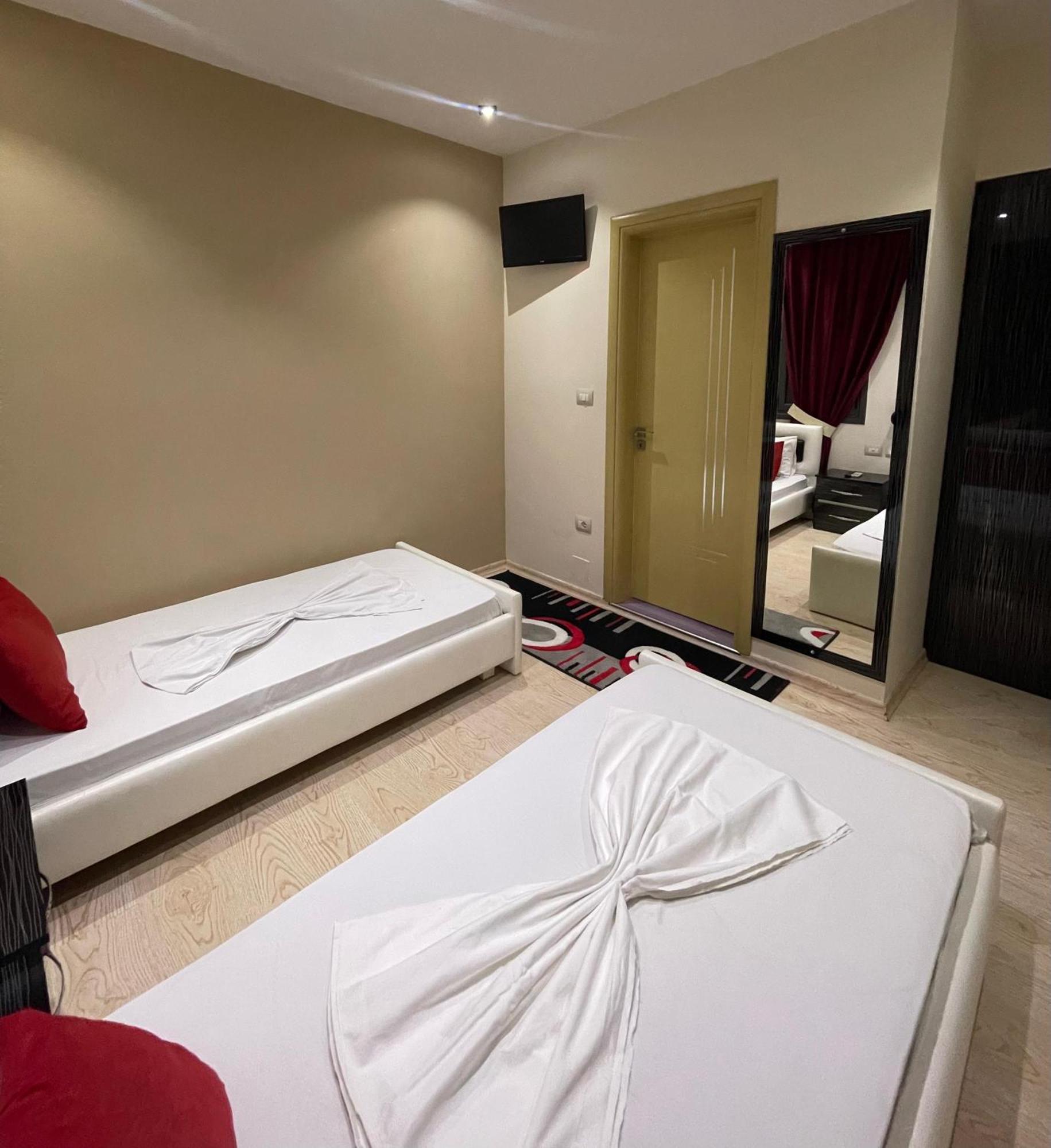Hotel Selfo Dervisciani Eksteriør billede